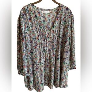 ROSE AND OLIVE PLUS SIZE 3X WOMEN’S
TOP.   PRICE  FIRM